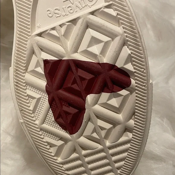 Converse All Star Cream Sneakers with Golden Chain - Picture 4 of 7